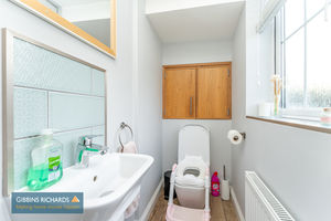 WC- click for photo gallery